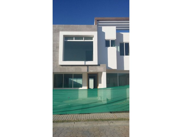 Casa en Venta en Lomas de Angelopolis