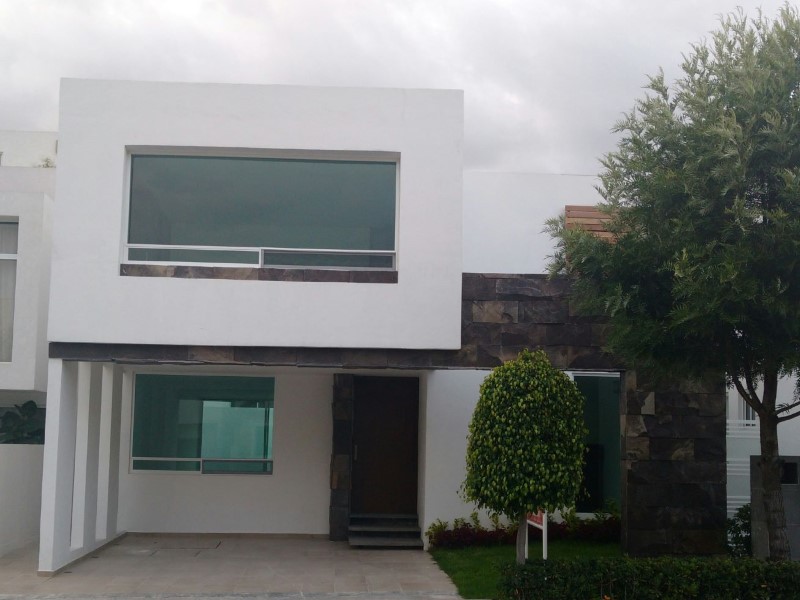 Casa en Venta en Lomas de Angelopolis