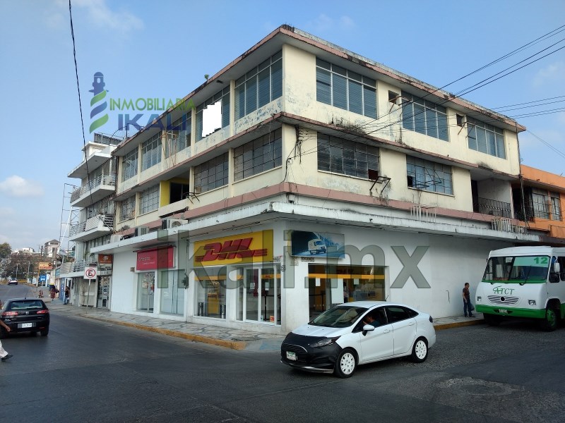 Oficinas/ en Renta en colonia Tuxpan de Rodriguez Cano Centro