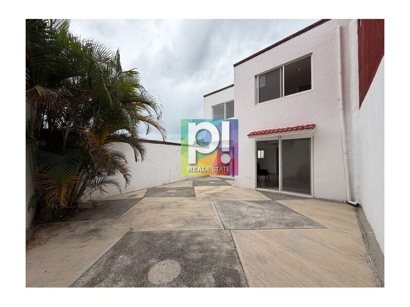 Casa en Venta en Lomas de Ahuatlan