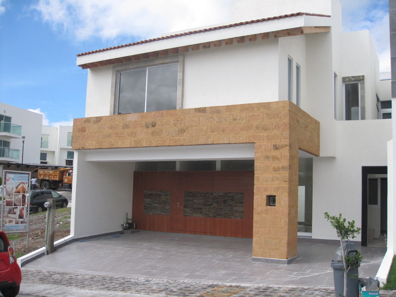 Casa en Venta en colonia LOMAS ANGELOPOLIS