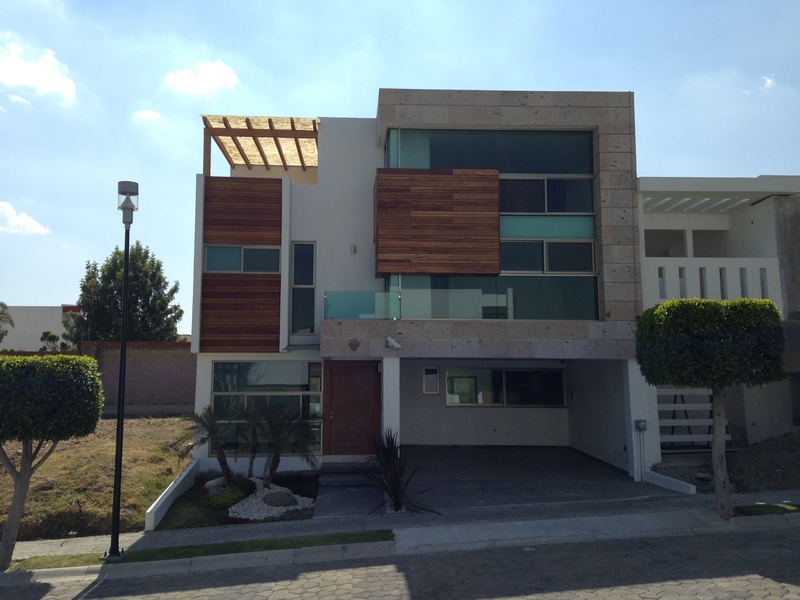 Casa en Venta en Lomas de Angelopolis I