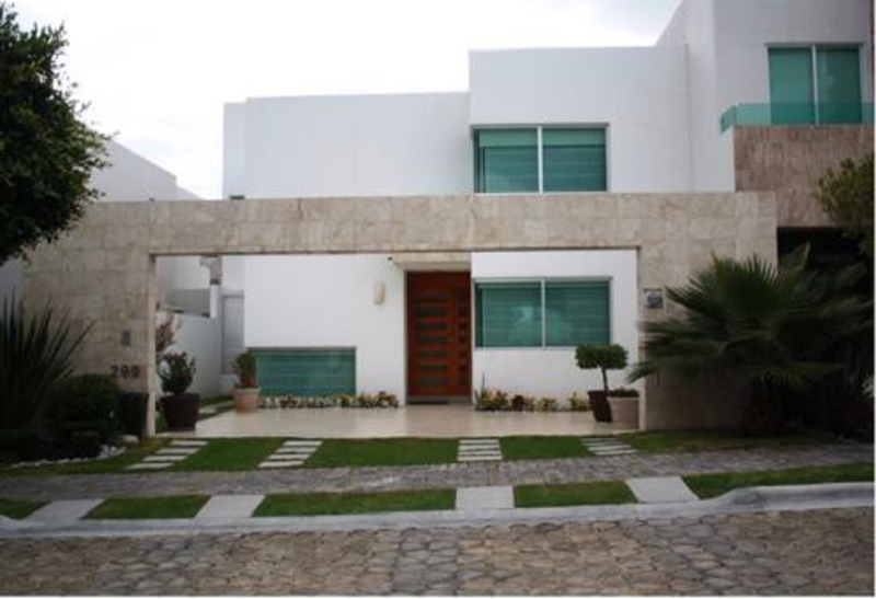 Casa en Venta en Lomas de Angelopolis I