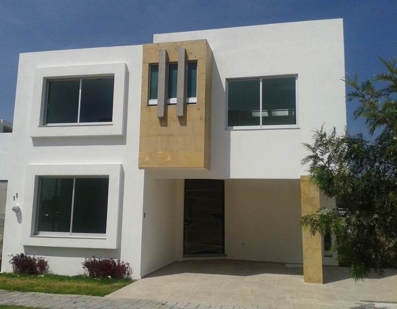 Casa en Venta en Lomas de Angelopolis Clusters Zona Azul