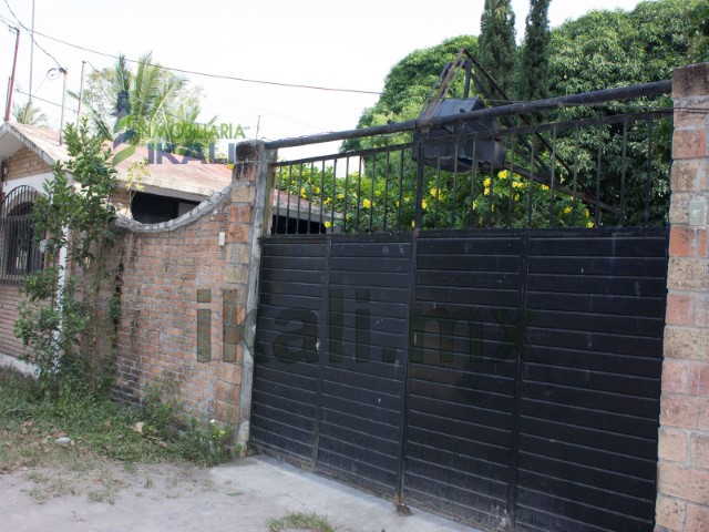 Casa en Renta en Santiago de La Peña