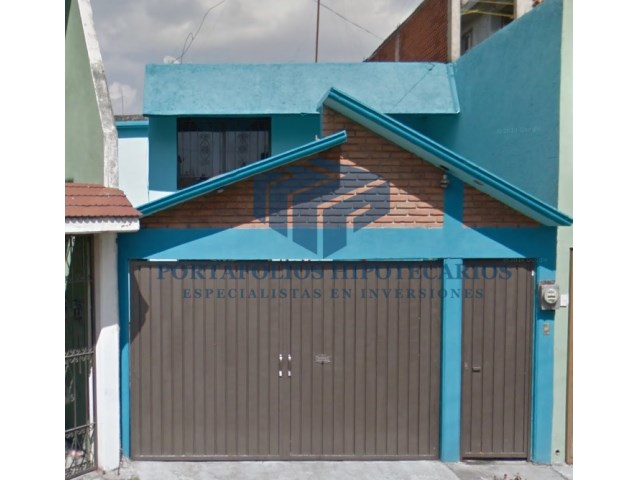 Casa en Venta en colonia Santa Cruz Azcapotzaltongo