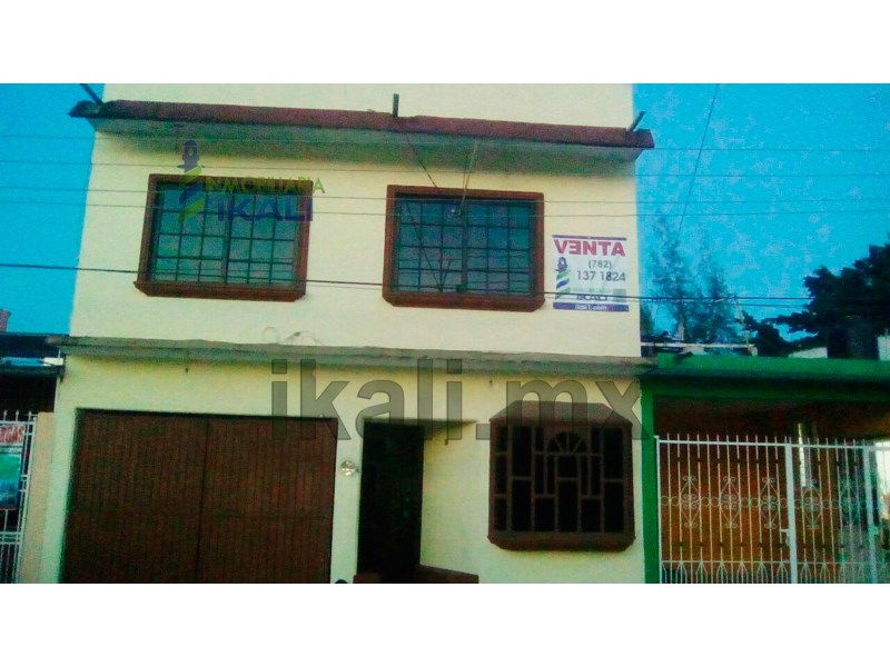 Casas en venta en Infonavit Camioneros, Coatzintla | Inmuebles Infonavit  Camioneros, Coatzintla