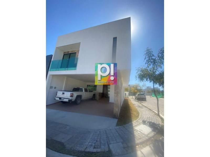 Casa en Venta en Lomas de Angelopolis