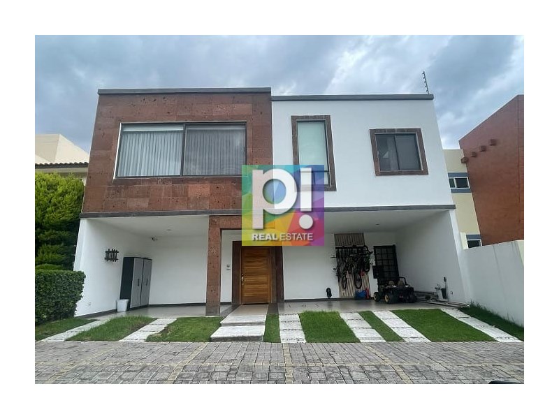 Casa en Venta en Lomas de Angelopolis