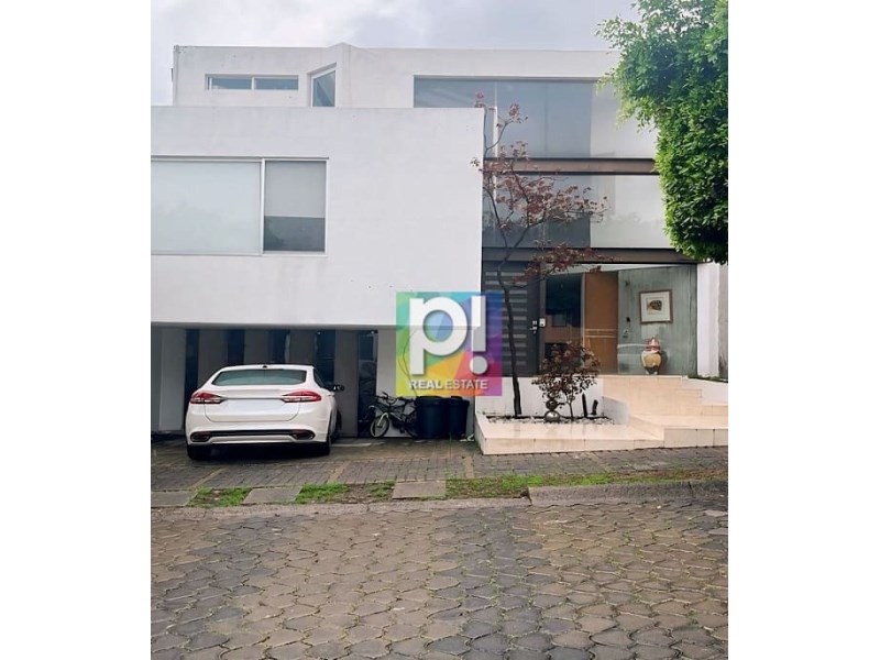 Casa en Venta en colonia Lomas de Angelopolis