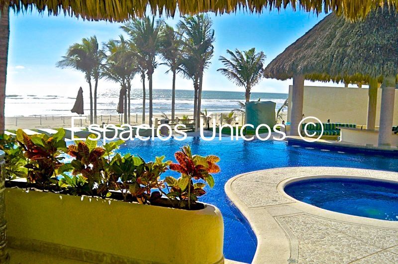 Condominio en temporary rental en Boulevard Barra Vieja