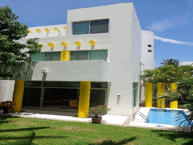 Casa en Venta en colonia Acapulco Diamante