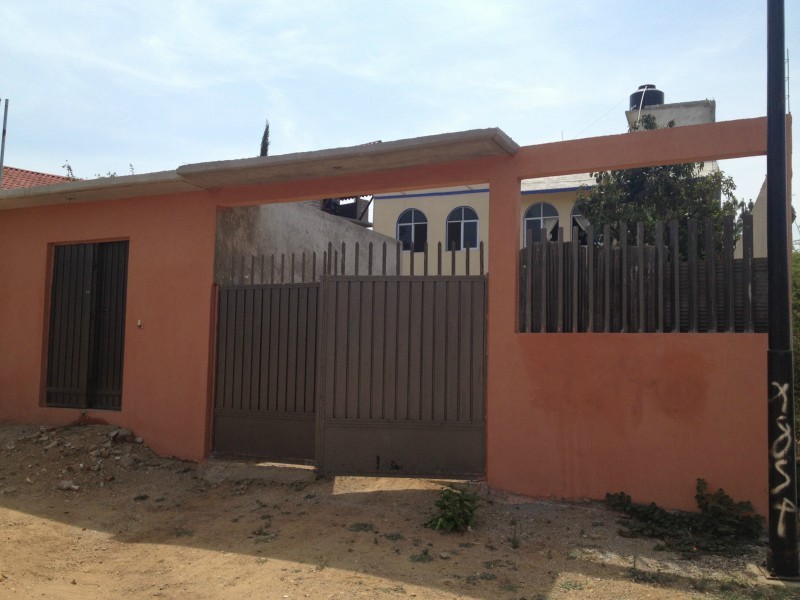 Casa en Venta en Esquipulas, Santa Cruz Xoxocotlan, Oaxaca con 240m2