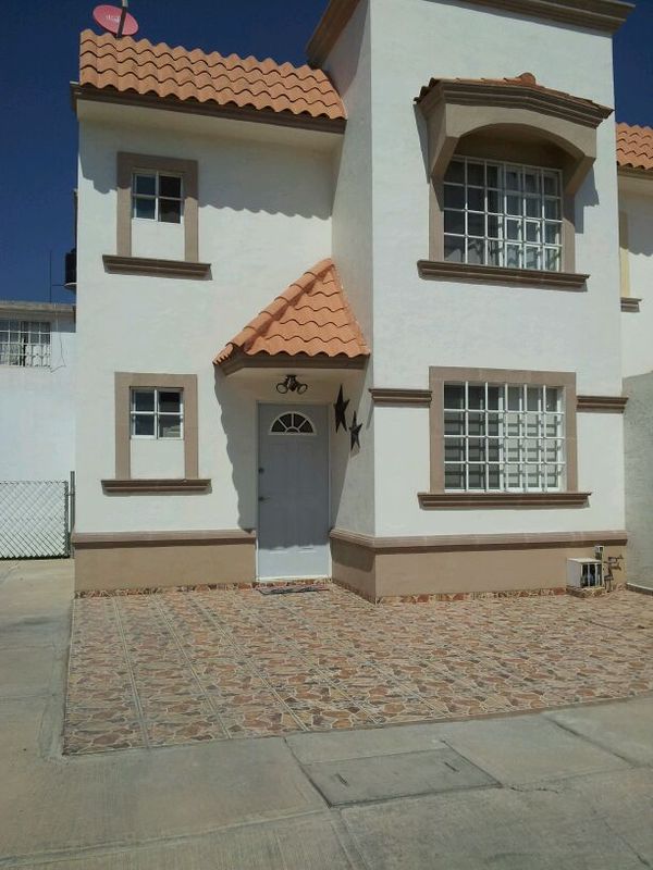Casa en Renta en Villas de San Lorenzo, Soledad de Graciano Sanchez, San  Luis Potosi con 102m2